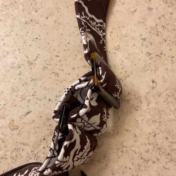 Vera Bradley Imperial Toile Brown and Pink Shoulder Bag with Adjustable Strap - Picture 5 of 7